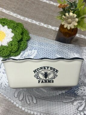 Honeybee Farms Cream Ceramic Loaf Pan with Black Trim